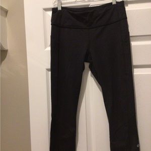 LuluLemon 22” Leggings. Great condition